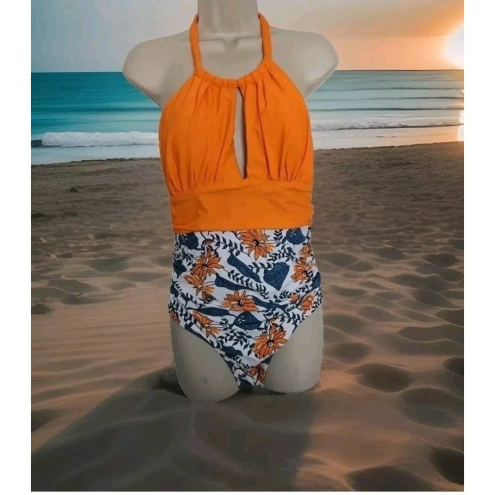 EoMenie‎ One Piece Resort Swimsuit Halter Keyhole Orange Floral Women's Size M